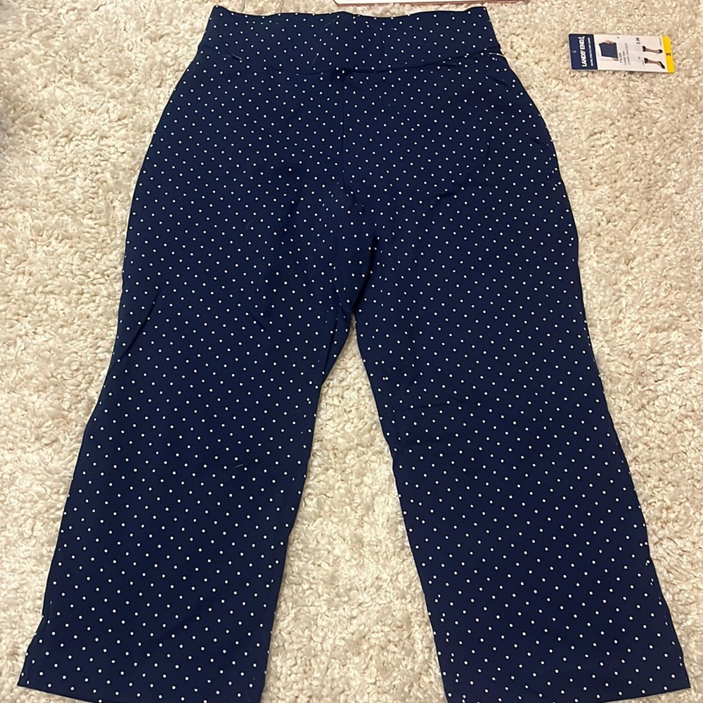 NWT Lands’ End Women’s Shore Stretch Knit Capri - Size Small